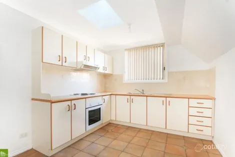 Property photo of 10/29-33 Osborne Street Wollongong NSW 2500
