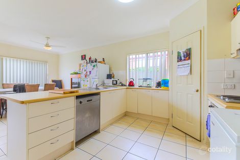 Property photo of 6 Rachele Close Forest Lake QLD 4078