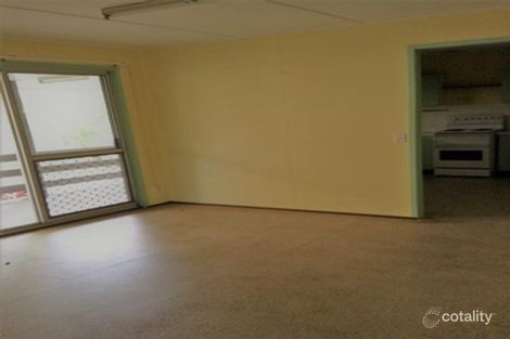 Property photo of 6 Spring Crescent Dysart QLD 4745