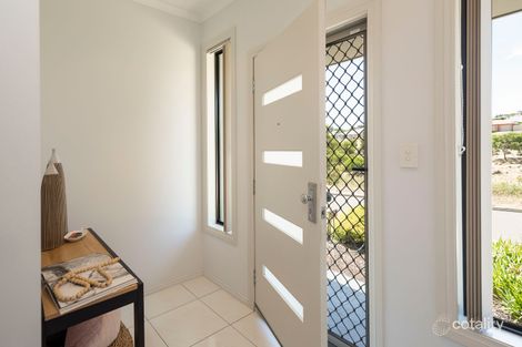 Property photo of 23 Edgehill Walk Noarlunga Downs SA 5168