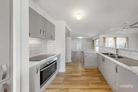 Property photo of 4 Leyland Avenue Deception Bay QLD 4508