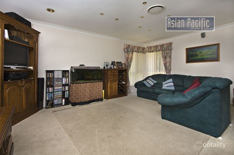 Property photo of 1 Fraser Place Forest Lake QLD 4078