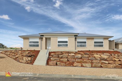 1/1 Lee Way, Lloyd, NSW 2650