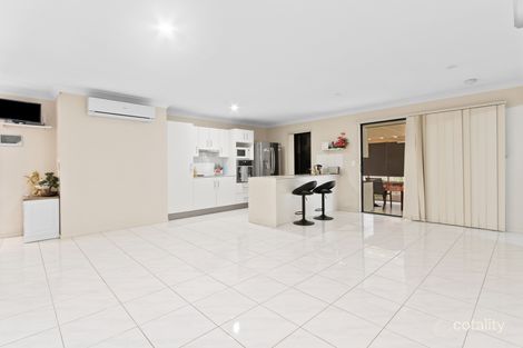 Property photo of 4 Gage Close Durack QLD 4077
