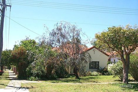 Property photo of 8A Luth Avenue Daglish WA 6008