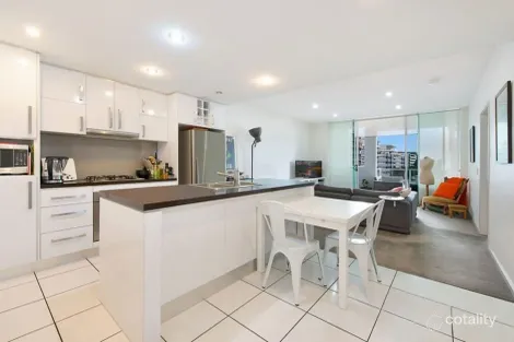 Property photo of 18/42 Ferry Road West End QLD 4101