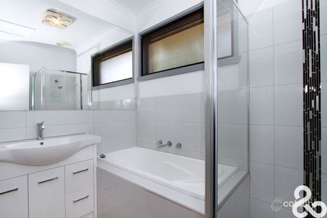 Property photo of 2/3 Griffiths Street Reservoir VIC 3073