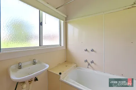 Property photo of 46 Kent Street Moe VIC 3825