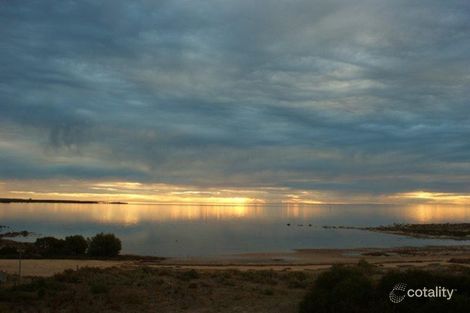 63 Kerley St, Port Broughton, SA 5522