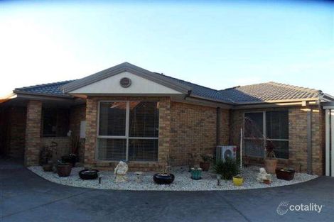 Property photo of 2/41 Bracken Grove Altona VIC 3018