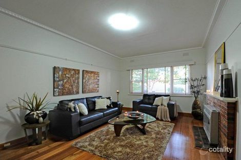 Property photo of 46 Gellibrand Crescent Reservoir VIC 3073