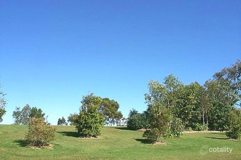 Enfield Cres, Battery Hill, QLD 4551