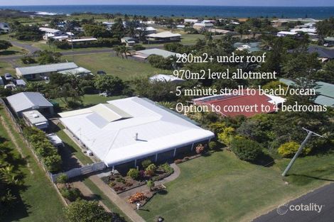 Property photo of 14 Grevillea Avenue Innes Park QLD 4670