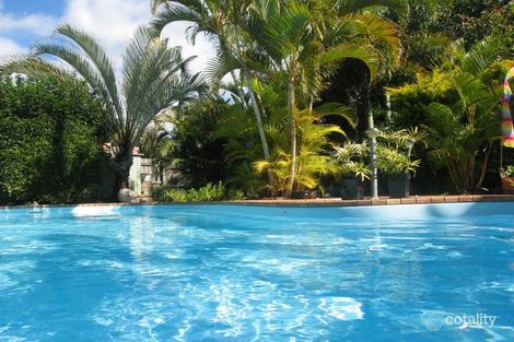 Property photo of 224 Oxley Drive Coombabah QLD 4216