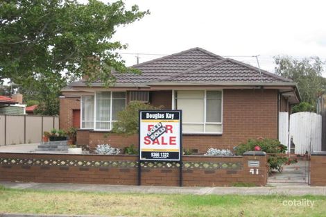 Property photo of 41 Chedgey Drive St Albans VIC 3021