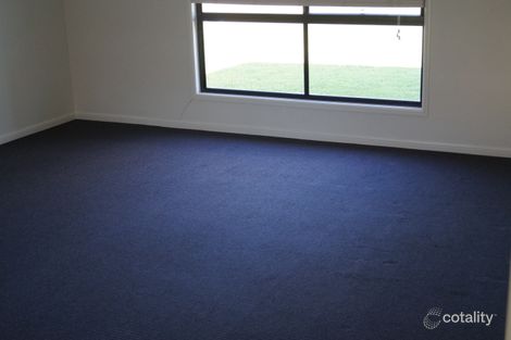 Property photo of 75 Loch Street Emerald QLD 4720