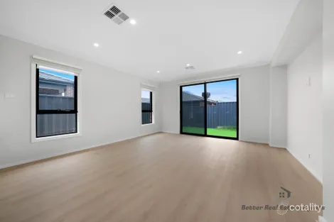 Property photo of 29 Metroon Drive Weir Views VIC 3338