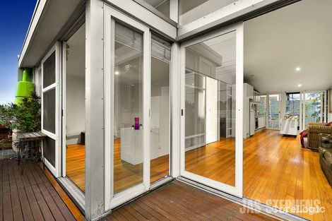 Property photo of 32 Walter Street Seddon VIC 3011