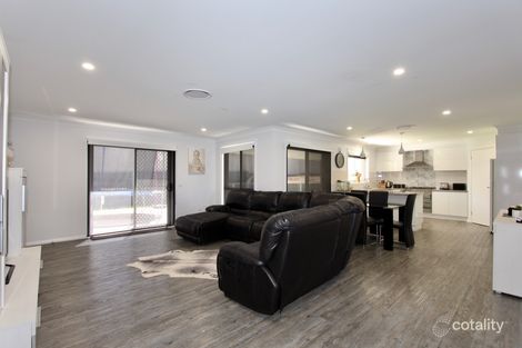 Property photo of 36 Amber Close Kelso NSW 2795