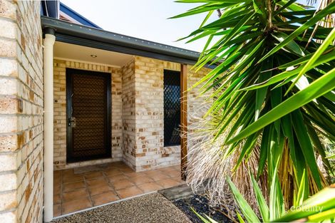 Property photo of 73 Sharyn Drive New Auckland QLD 4680