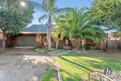 19 Victoria Cres, Safety Beach, VIC 3936