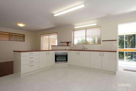 Property photo of 25 Lorinya Street Mansfield QLD 4122