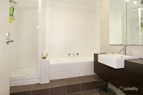 Property photo of 37/27 Queens Road Melbourne VIC 3004