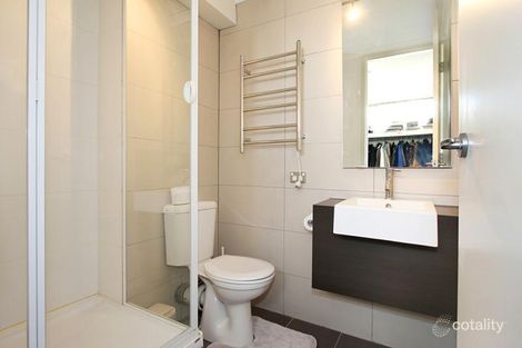 Property photo of 37/27 Queens Road Melbourne VIC 3004