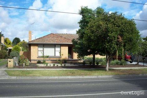 Property photo of 223 Lawrence Road Mount Waverley VIC 3149