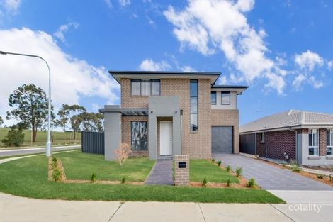 Property photo of 2/15 Signal Street Werrington NSW 2747