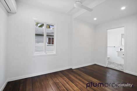 Property photo of 52 Lockhart Street Woolloongabba QLD 4102