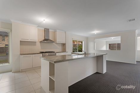 Property photo of 13 Northstead Way Craigieburn VIC 3064