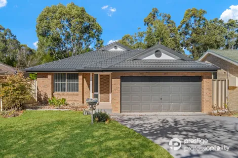 17 Barrington Ct, Holsworthy, NSW 2173