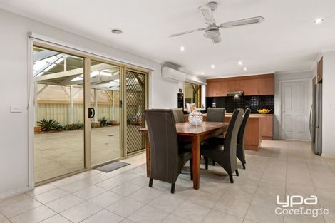 Property photo of 53 Jindabyne Avenue Taylors Hill VIC 3037