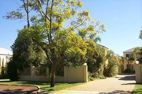 Property photo of 8/5 Macleod Road Applecross WA 6153