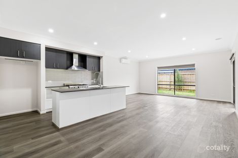 Property photo of 7 Kirkham Drive Thornhill Park VIC 3335