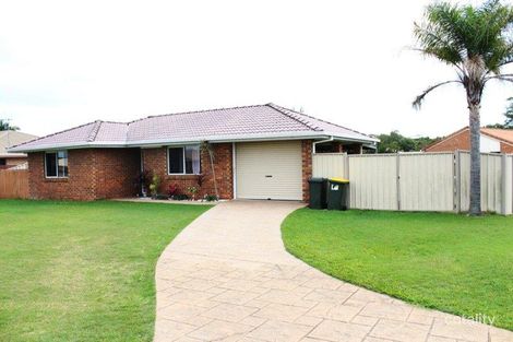 11 Barlow St, Bundaberg North, QLD 4670