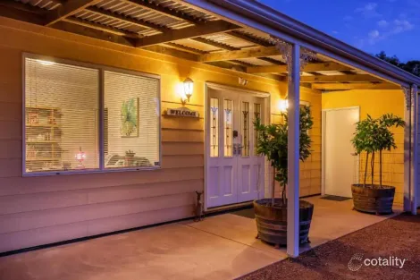 Property photo of 22 Kooyong Close Bullsbrook WA 6084