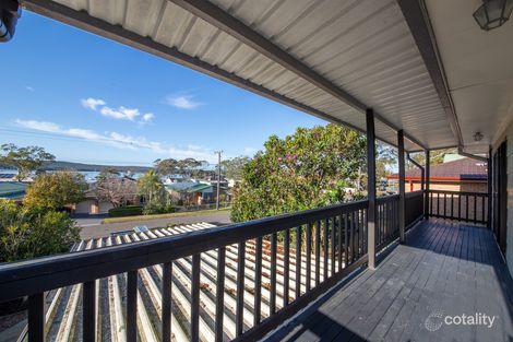 Property photo of 45 Winbin Crescent Gwandalan NSW 2259