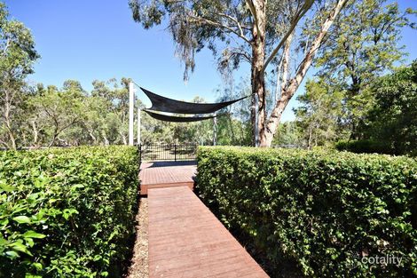 Property photo of 44 Warren Road Narromine NSW 2821