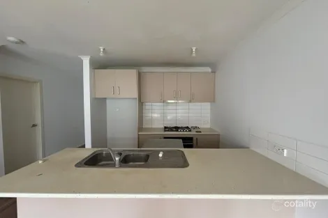 Property photo of 22 Birchmore Road Wollert VIC 3750