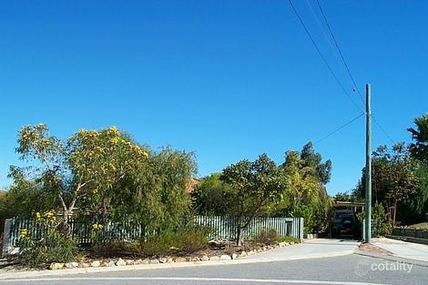 5 Savaris Ct, Beldon, WA 6027