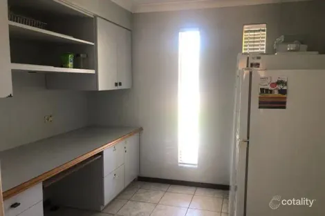 Property photo of 5 Cowalla Gardens Beldon WA 6027