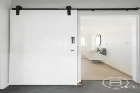 Property photo of 6/2-6 Pasley Street South Yarra VIC 3141