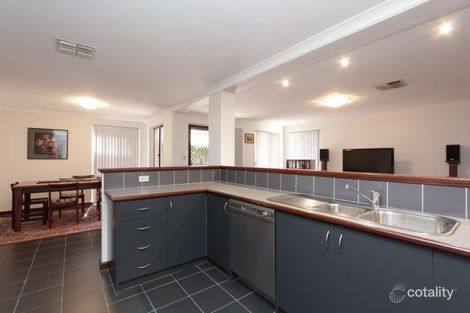 Property photo of 8 Hidcote Nook Canning Vale WA 6155