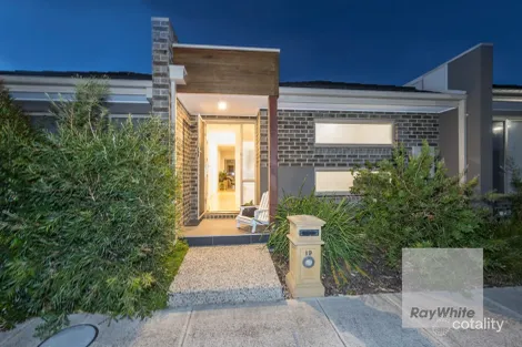 Property photo of 19 Allumba Way Wollert VIC 3750