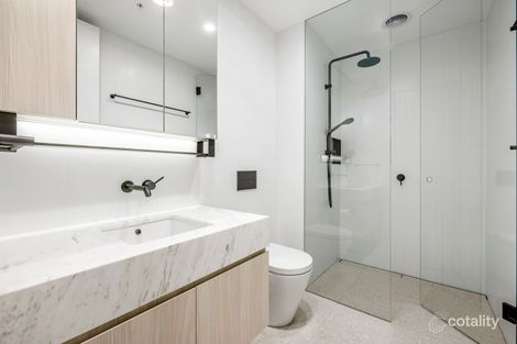 Property photo of 2 Kenilworth Grove Glen Iris VIC 3146