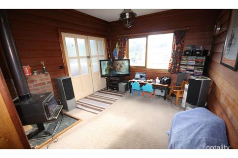Property photo of 56 Schardt Street Captains Flat NSW 2623