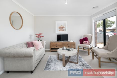 Property photo of 1/21 Beverin Street Sebastopol VIC 3356