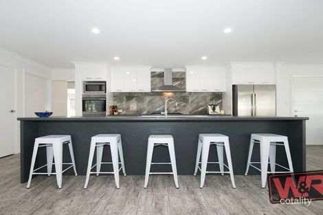 Property photo of 19 Cornuta Way Little Grove WA 6330